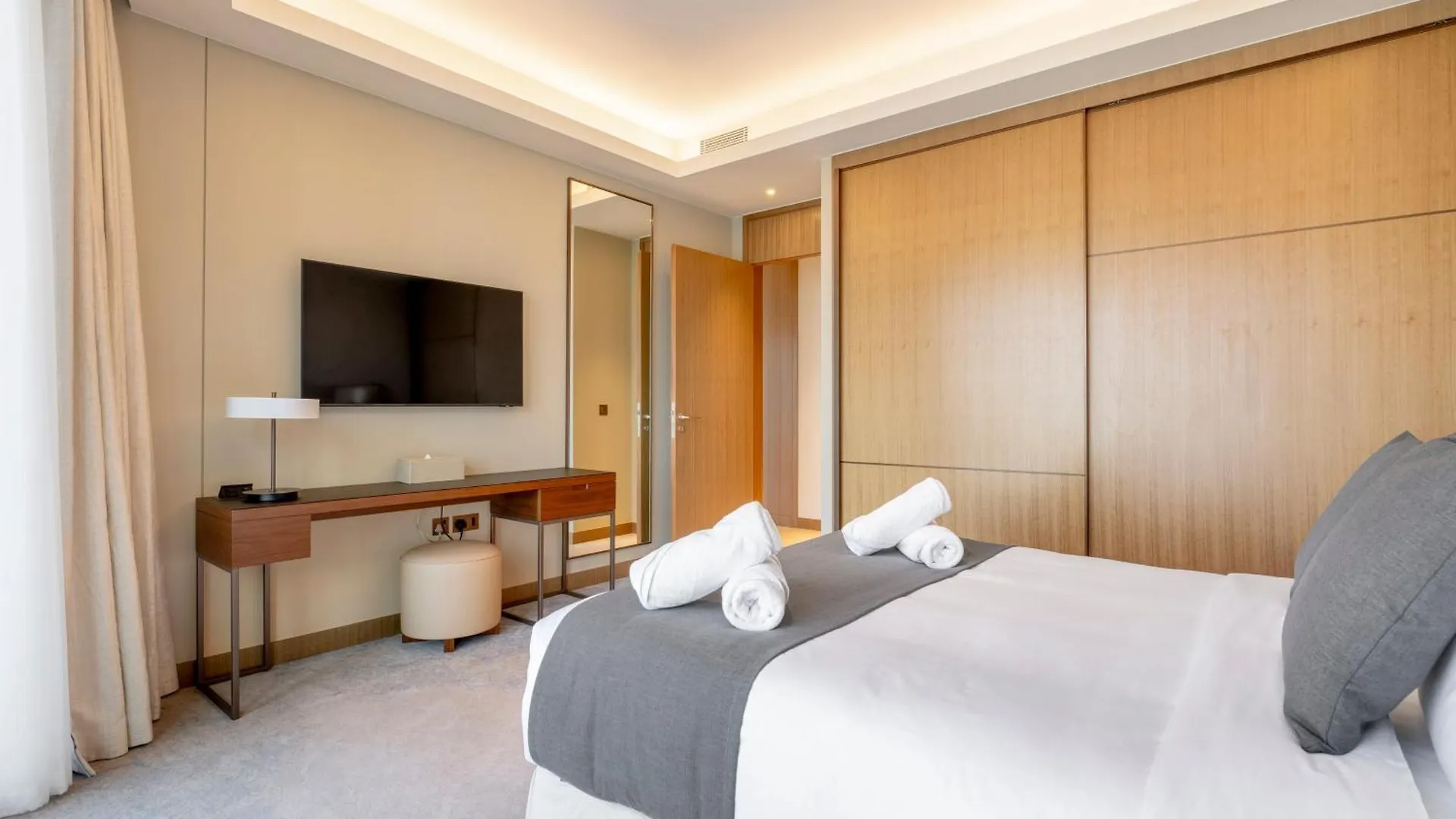 Address Dubai Opera Residences By Qstay Aparthotel